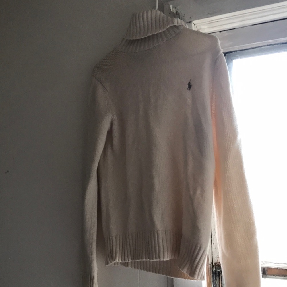 White Ralph Lauren sweater perfect condition